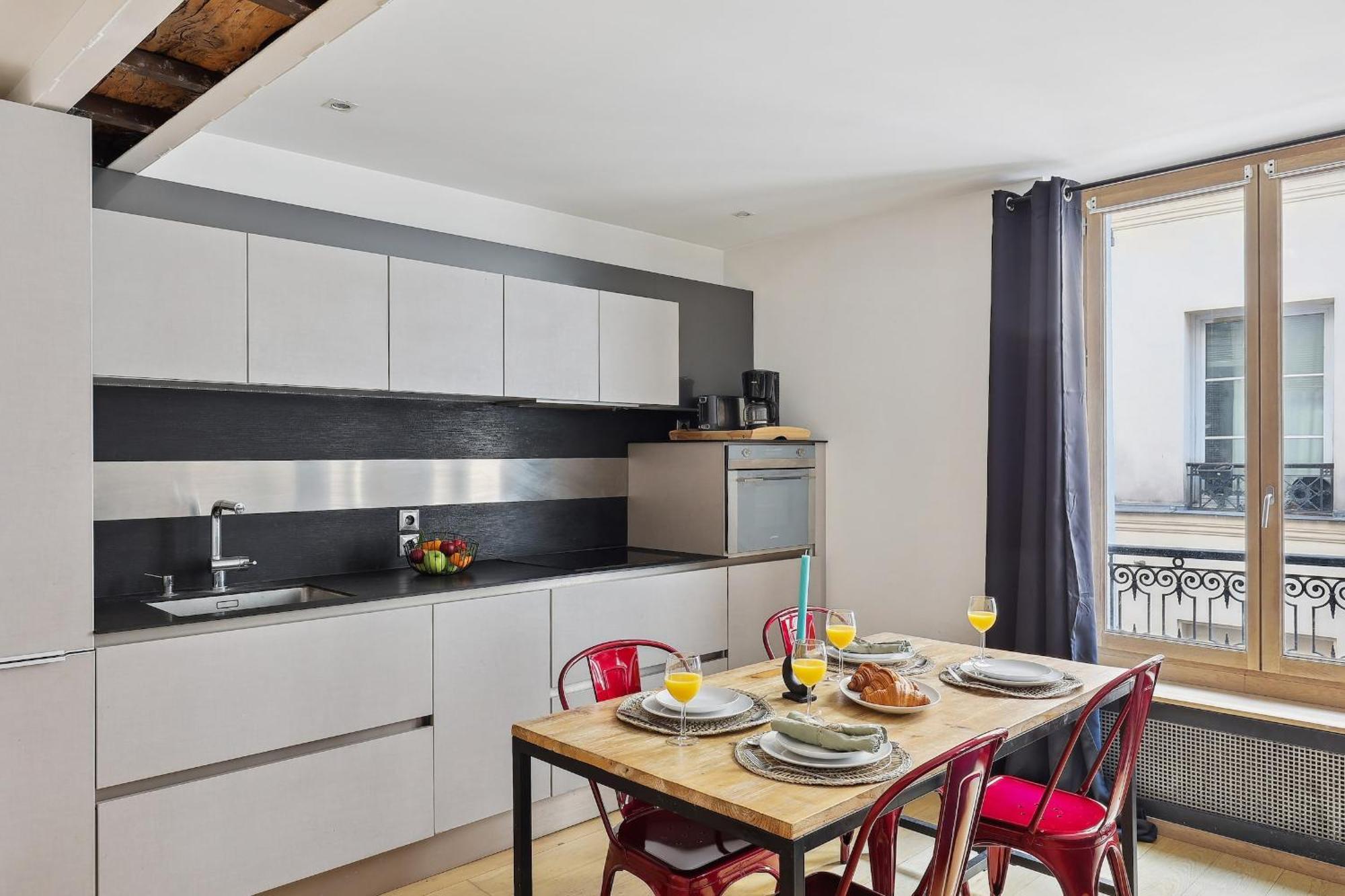 Saint Germain & Odeon - 1br - Cityapartmentstay Appartement Paris